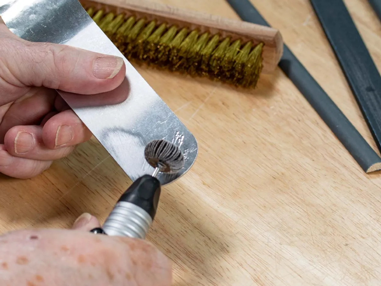 Bench Essentials By Cooksongold Emery Flap Wheel, Oval, 600 Grit
