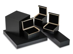 Black Seamless Bracelet Box