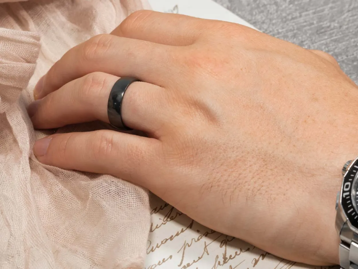Black Zirconium Court Polished Wedding Ring 8.0mm, Size W, 2.0mm Wall