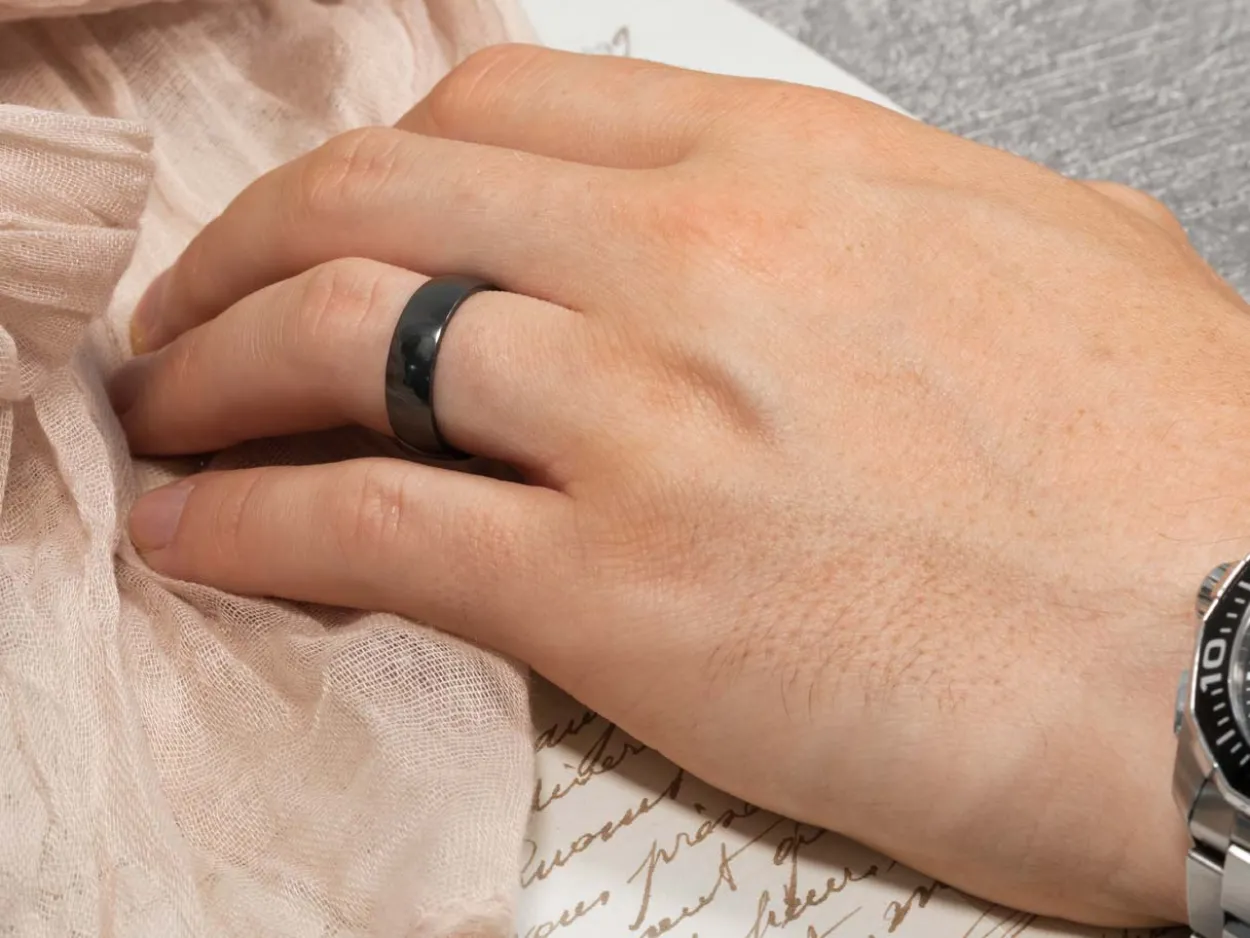 Black Zirconium Court Polished Wedding Ring 4.0mm, Size N, 1.6mm Wall
