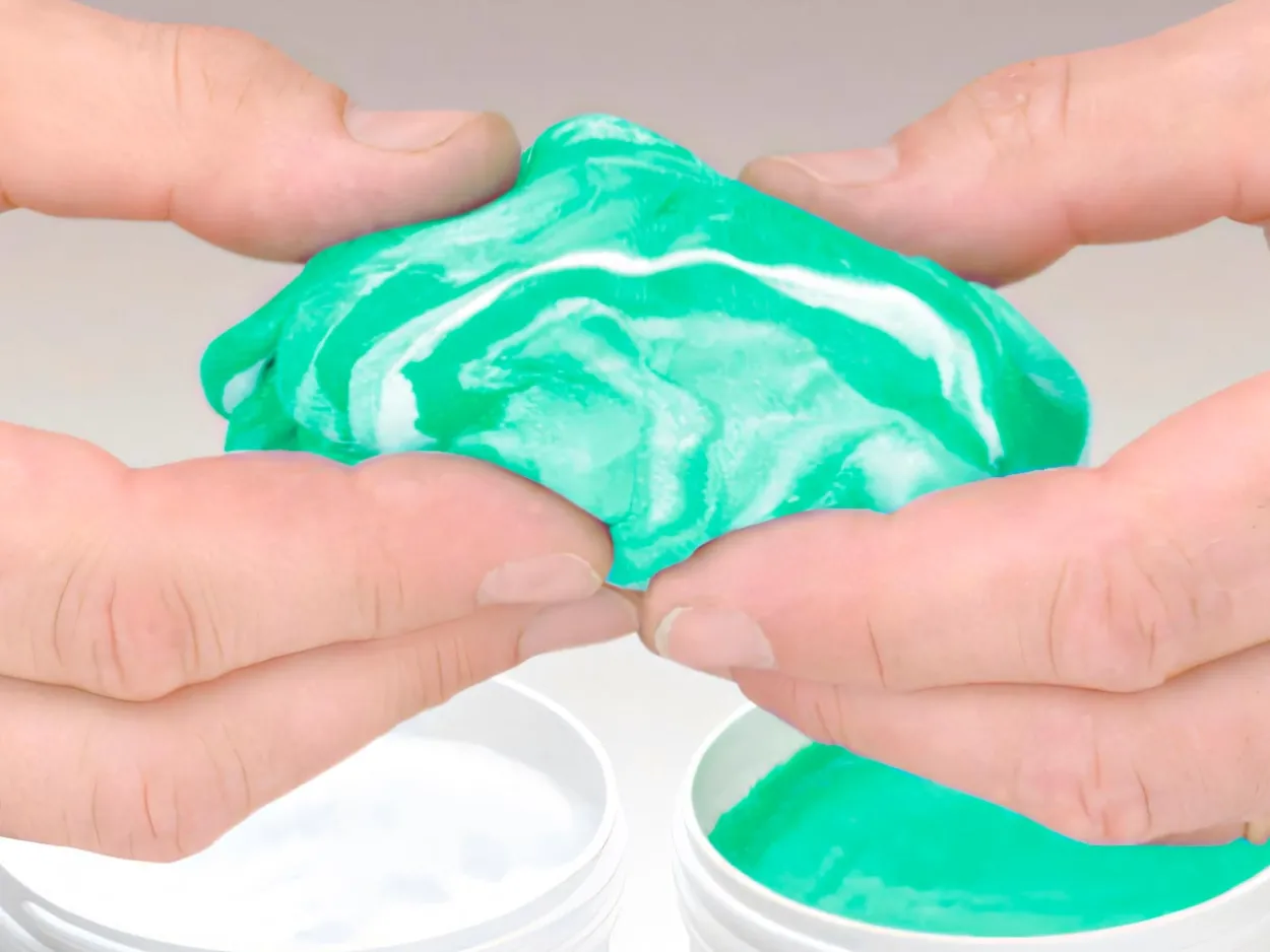 Castaldo QUICK-SIL, RTV Silicon Moulding Putty, Firm And Flexible, 1kg, Green