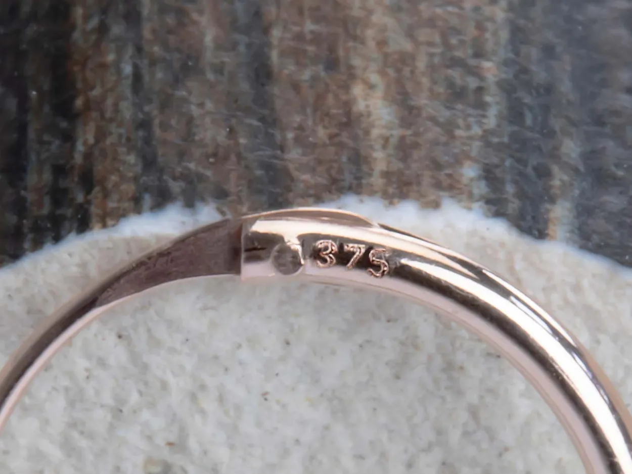 9ct Red Gold 11.0mm Hinged Sleeper Superlight Hoop, 100% Recycled Gold