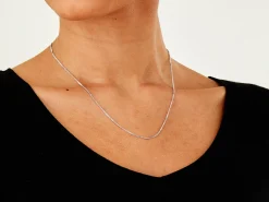 9ct White Gold 1.4mm Diamond Cut Curb Chain 18