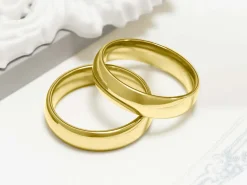 18ct Yellow Gold Court Wedding Ring 6.0mm, Size Z, 5.00g Super Lightweight, Laser Hallmarked, Wall Thickness 2.0mm, 100% Recycled Gold