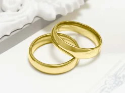 18ct Yellow Gold Court Wedding Ring 5.0mm, Size U, 3.68g Super Lightweight, Laser Hallmarked, Wall Thickness 1.8mm, 100% Recycled Gold
