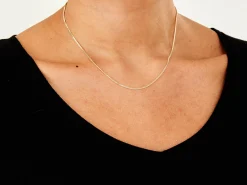 9ct Yellow Gold 1.3mm Diamond Cut Curb Chain 16