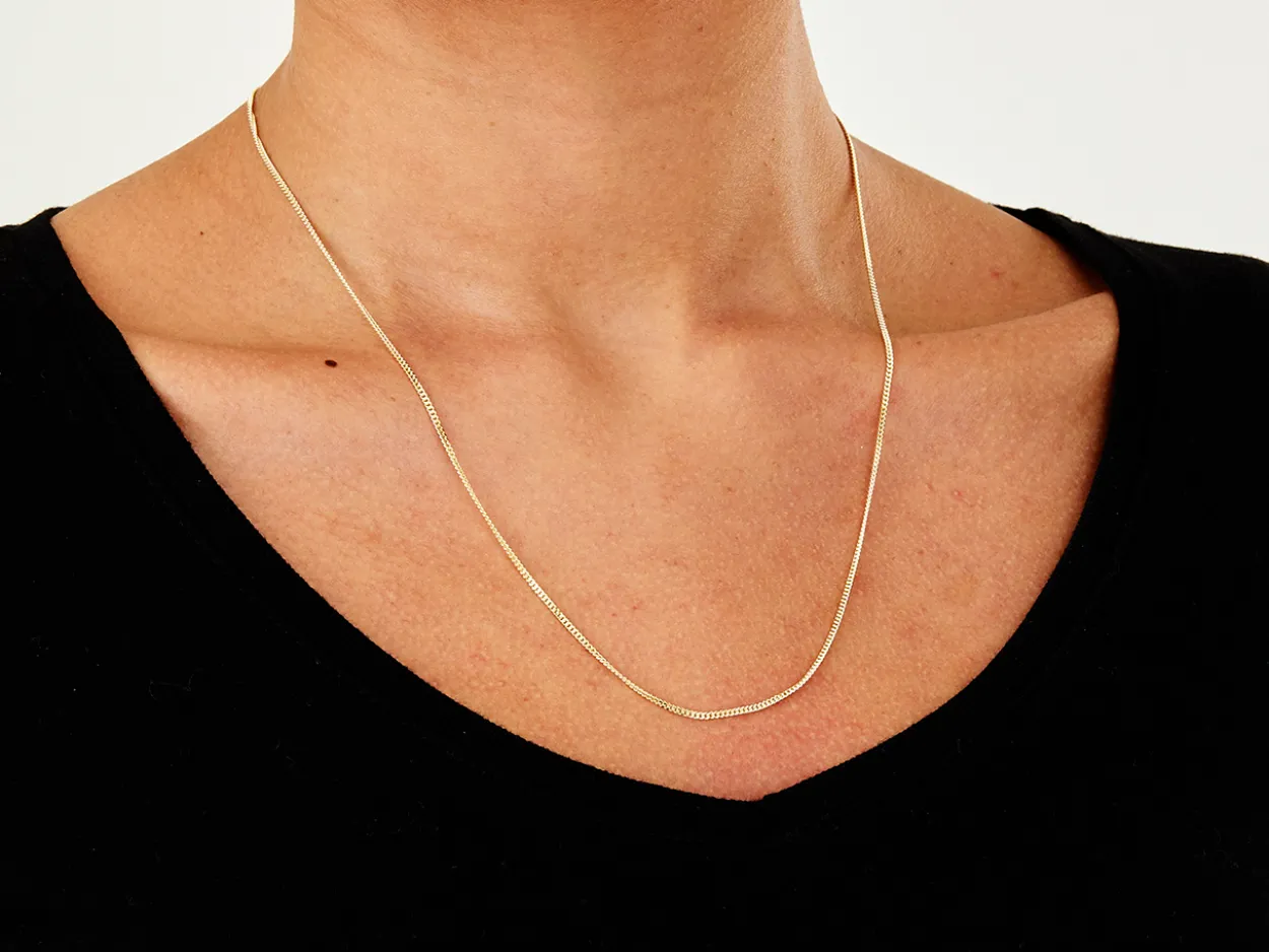 9ct Yellow Gold 1.3mm Diamond Cut Curb Chain 20"/50cm Hallmarked