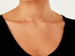 9ct Yellow Gold 0.7mm Diamond Cut Curb Chain 22