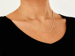 9ct Yellow Gold 2.1mm Diamond Cut Curb Chain 18