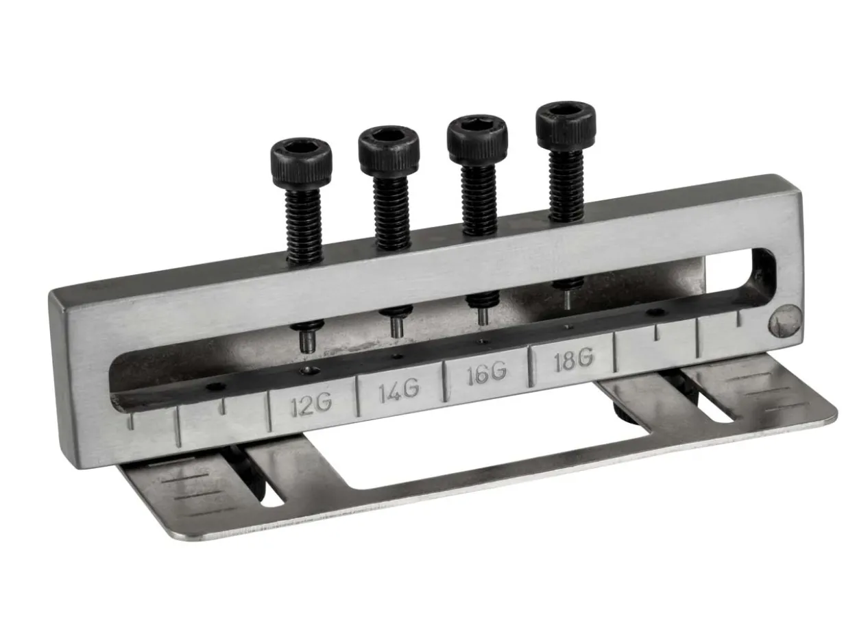 Deluxe Riveting 4 Hole Metal Punch