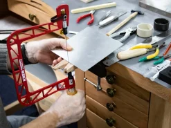Knew Concepts Mk.4 Heavy Duty Fret Saw With Lever Tension And Swivel Blade Clamps 127mm/5