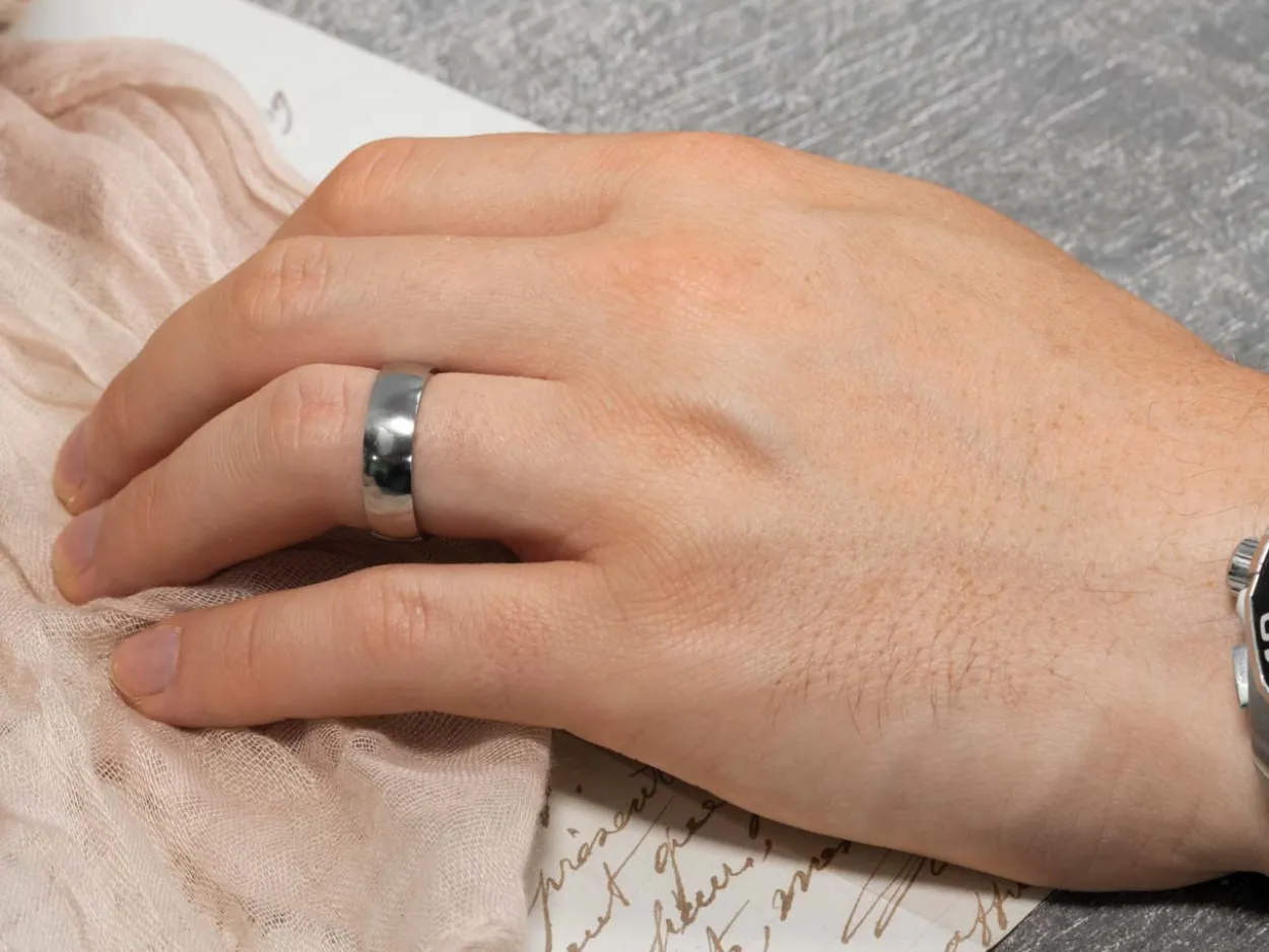 Titanium Court Polished Wedding Ring 5.0mm, Size Y, 1.8mm Wall