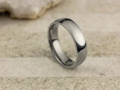 Titanium Court Polished Wedding Ring 5.0mm, Size U, 1.8mm Wall