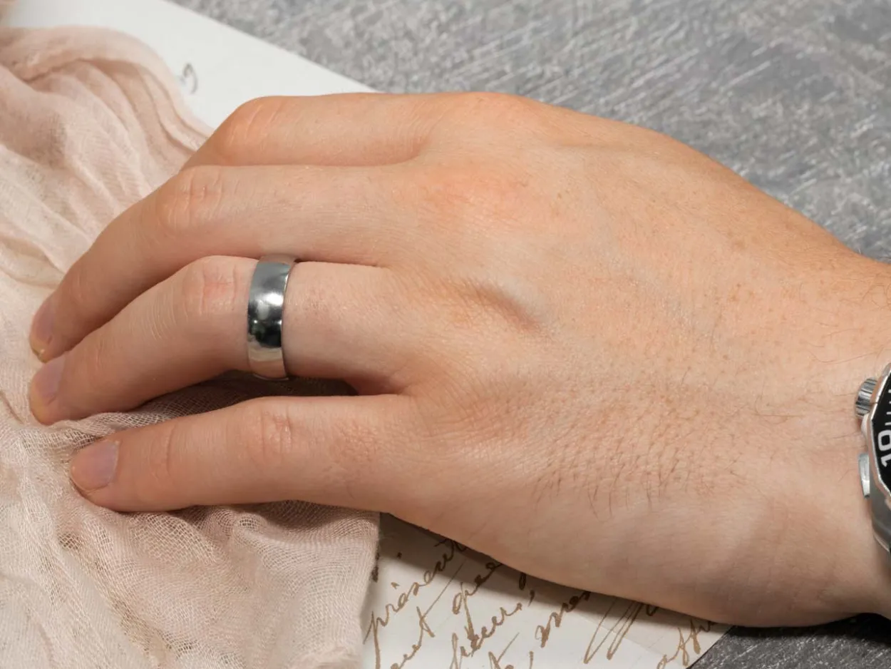 Titanium Court Polished Wedding Ring 5.0mm, Size T, 1.8mm Wall