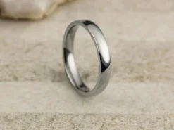 Titanium Court Polished Wedding Ring 3.0mm, Size M, 1.6mm Wall