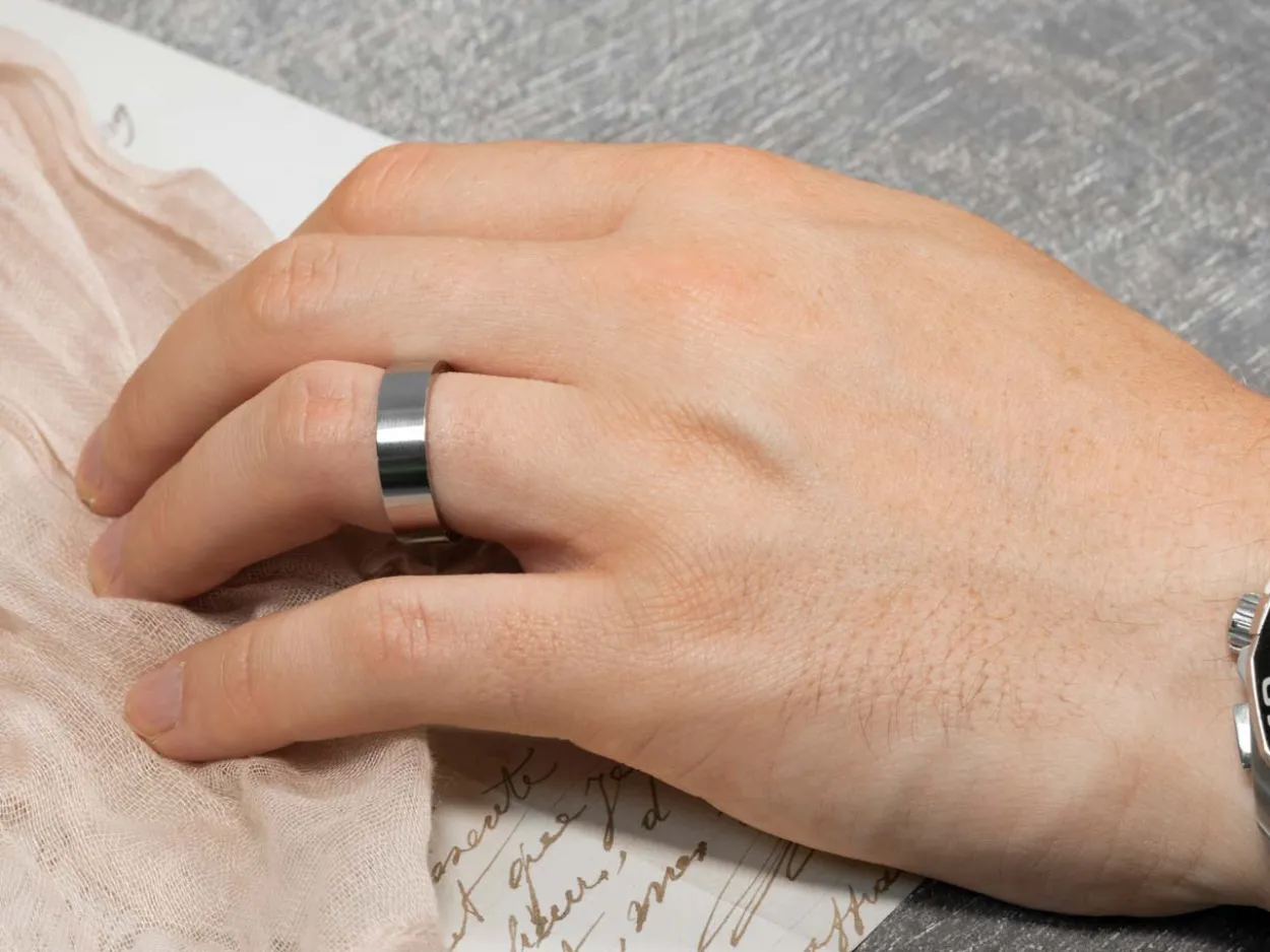 Titanium Flat Court Easy Fit Polished Wedding Ring 5.0mm, Size N, 1.8mm Wall