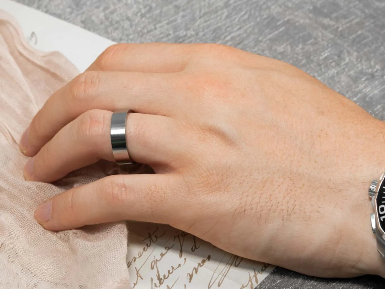Titanium Flat Court Easy Fit Polished Wedding Ring 5.0mm, Size J, 1.8mm Wall