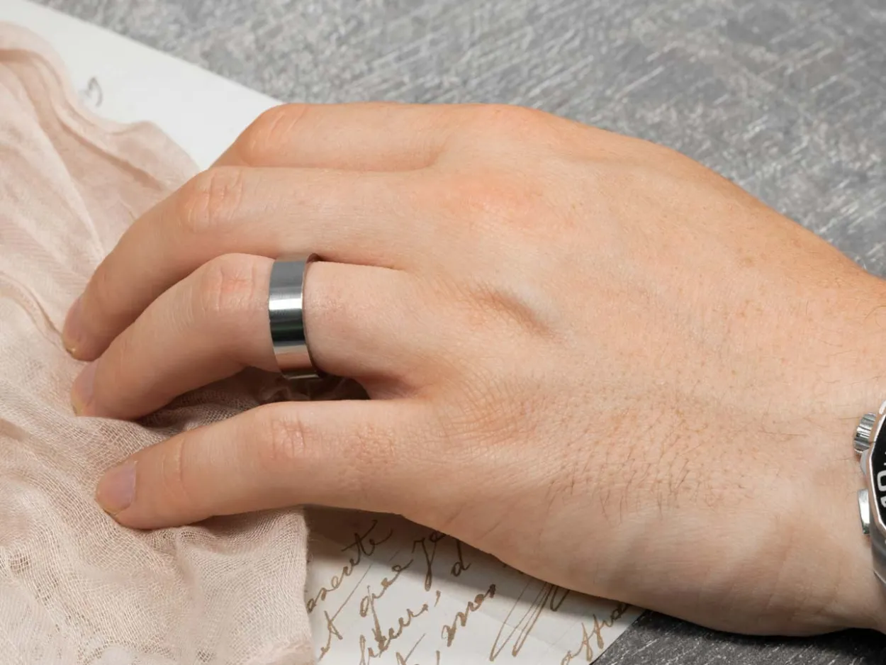 Titanium Flat Court Easy Fit Polished Wedding Ring 4.0mm, Size Q, 1.6mm Wall