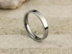 Titanium Flat Court Easy Fit Polished Wedding Ring 3.0mm, Size M, 1.6mm Wall