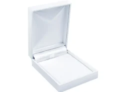White Leatherette Pendant Box