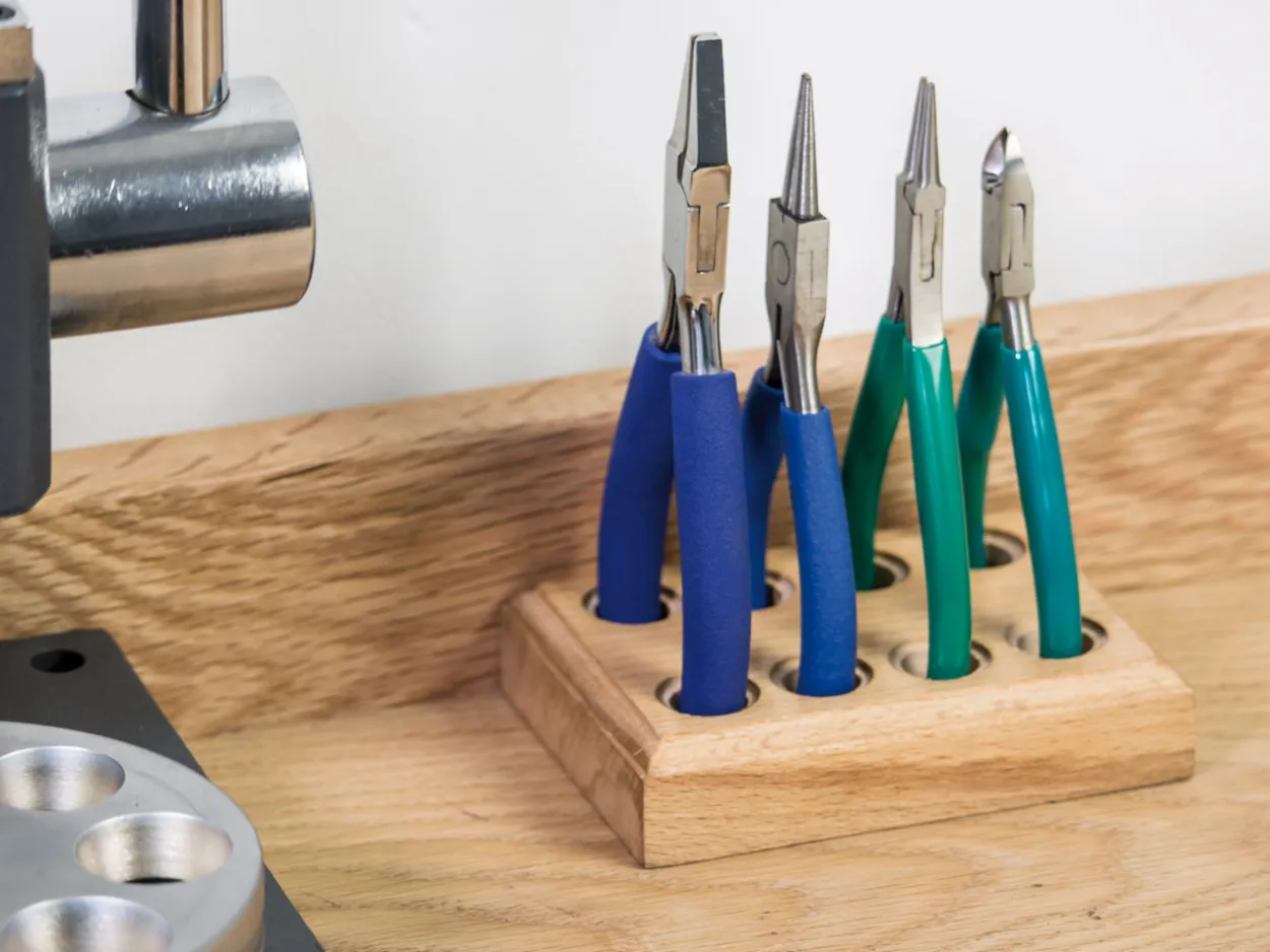 Wooden Pliers Holder For 4 Pliers
